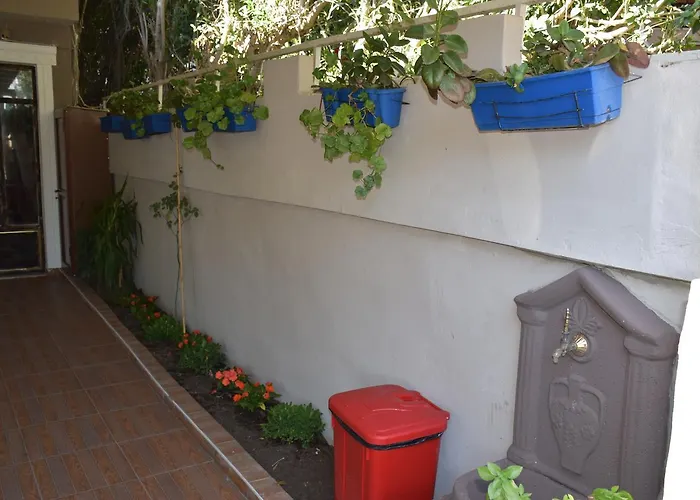 ゲストハウス Ozcan *