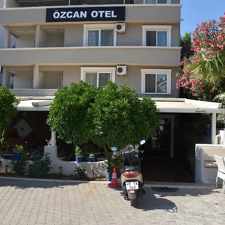 Πανσιόν Ozcan *